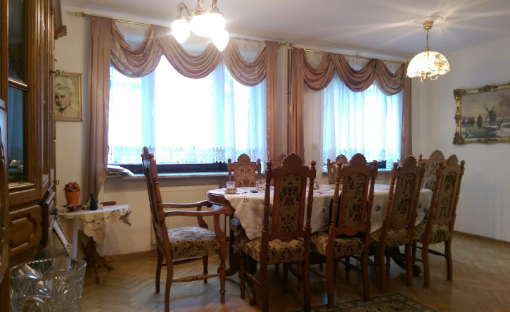 Dom Sprzedaż Komorów 8
